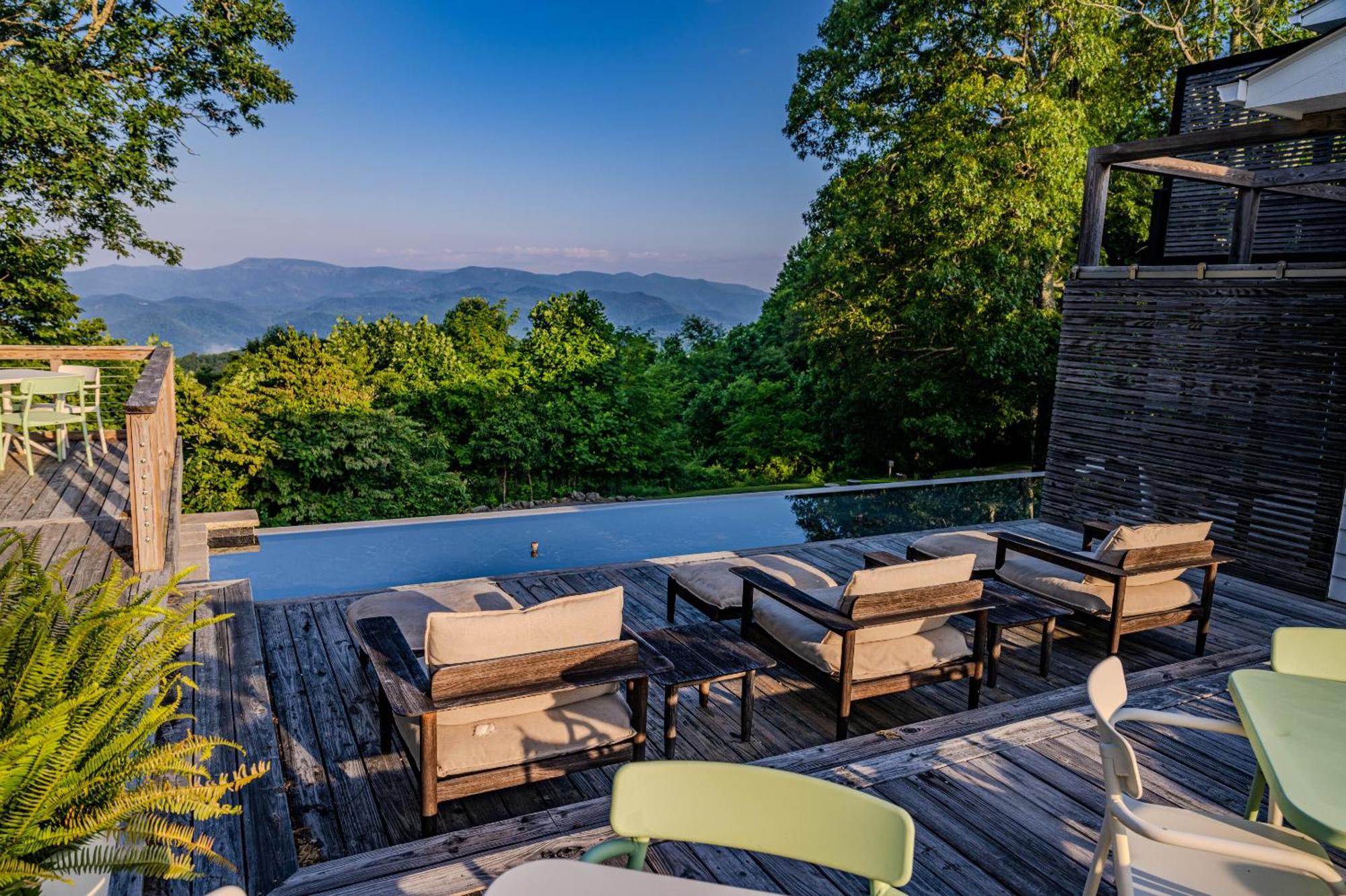 Fire Mountain Hotel ไฮแลนด์ส ห้อง รูปภาพ